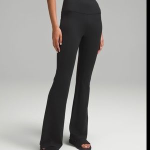 Lululemon Super High-rise Groove Pant (black/sz 4)